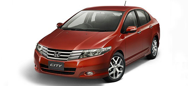 Foto do Honda City - um dos últimos modelos com previsão de lançamento oficial em 2009